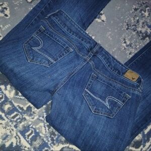 American Eagle Outfitters Dark Blue Boyfriend Jeans